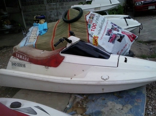 ขายเจ็ทสกี ยามาฮ่า550 เก่าญี่ปุ่น ใส่แบตวิ่งได้เลย