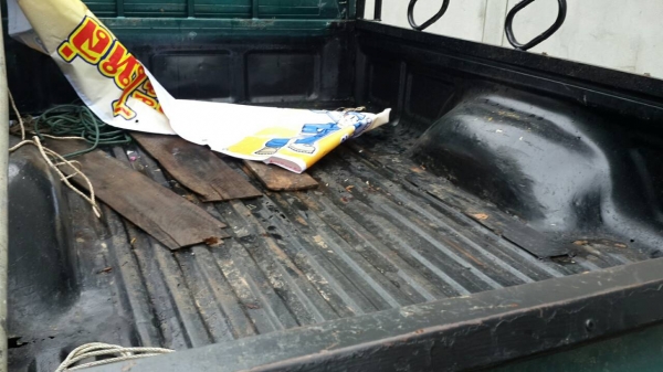 ขายรถกระบะปิ๊คอั๊บ โตโยต้า ไทเกอร์ ตอนเดียว สภาพดี แชชซีสวย ช่วงล่างดี เครื่องฟิต เอกสารพร้อมโอน ขายรถกระบะปิ๊คอั๊บ โตโยต้า ไทเกอร์ ตอนเดียว สภาพดี แชชซีสวย ช่วงล่างดี เครื่องฟิต เอกสารพร้อมโอน