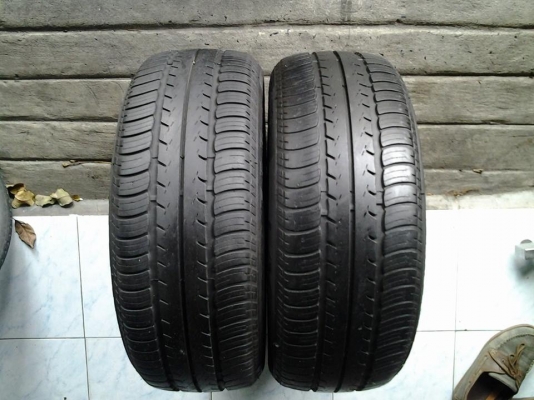 ขายยาง GOODYEAR 195-55-15 ปี12 ดอกเต็ม ไม่ปะ ไม่บวม คุ่ละ 1,500 บาท