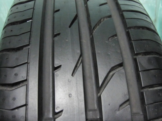 ขายล้อแม็กป้ายแดง Ford Fiesta ตัวท๊อป พร้อมยางขอบ 16