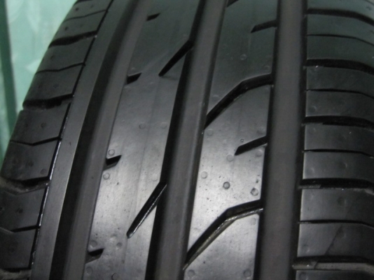 ขายล้อแม็กป้ายแดง Ford Fiesta ตัวท๊อป พร้อมยางขอบ 16