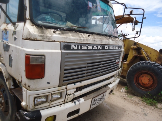 ขายด่วนรถสิบล้อUDCD45Vดรั้มเครือง225แรงม้าโบเพลา210