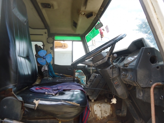 ขายด่วนรถสิบล้อUDCD45Vดรั้มเครือง225แรงม้าโบเพลา210