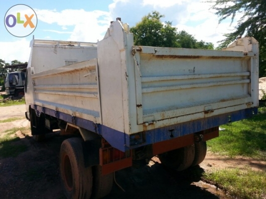 ขายดั้มISUZU NKR เครื่องดี แคชซีสวย สภาพพร้อมใช้งาน เอกสารพร้อมโอน สนใจโทร 090-8588220คุณนะ ID:narong498 หรือ www.truck.in.th/498