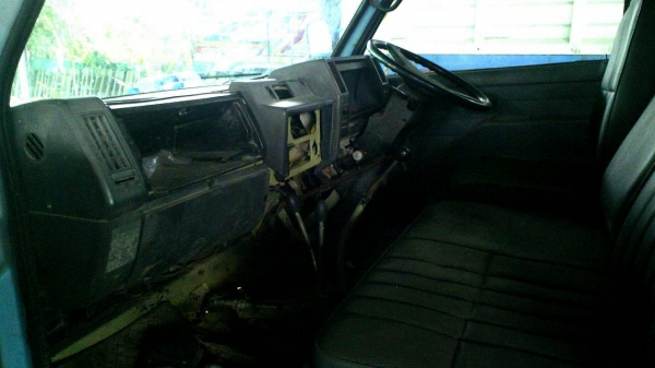 ขายถูก((185000บ.))รถ6ล้อดั้มอีซูซุNKRเครื่อง110แรง สภาพสวยพร้อมใช้(บ่มีเล่มคับ) ขายถูก((185000บ.))รถ6ล้อดั้มอีซูซุNKRเครื่อง110แรง สภาพสวยพร้อมใช้(บ่มีเล่มคับ)