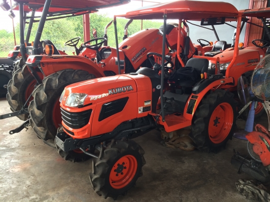 Kubota B2420