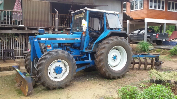 ขายรถไถ 2 เพลา ford 6610