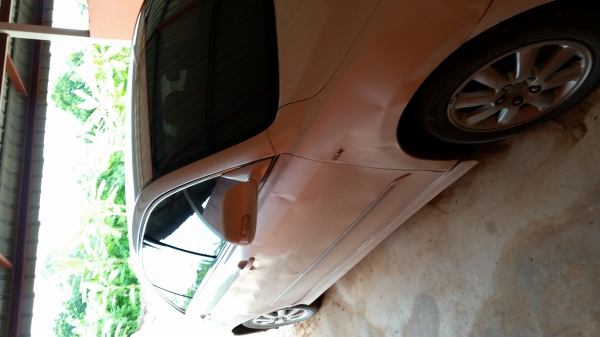 ขายรถเก๋งtoyota camry ปี07 โทร099-2489947