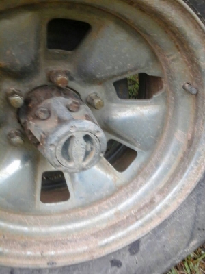 JEEP WILLY 4ประตู โฟวิล เครื่อง 3L เทอโบ เพาเวอร์ แอร์เย็น ภาษีเต็ม พร้ มรัก