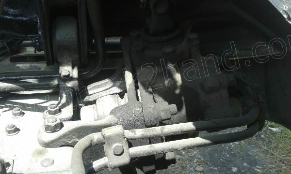 รถบรรทุก 6 ล้อติดเครน HINO รุ่น KM779