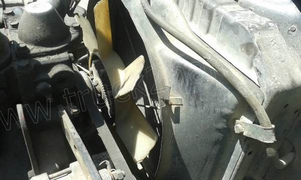 รถบรรทุก 6 ล้อติดเครน HINO รุ่น KM779