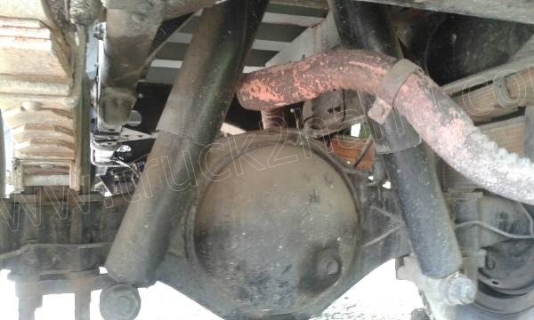 รถบรรทุก 6 ล้อติดเครน HINO รุ่น KM779