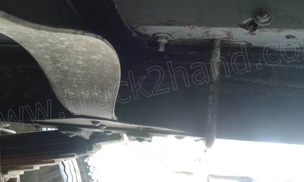 รถบรรทุก 6 ล้อติดเครน HINO รุ่น KM779