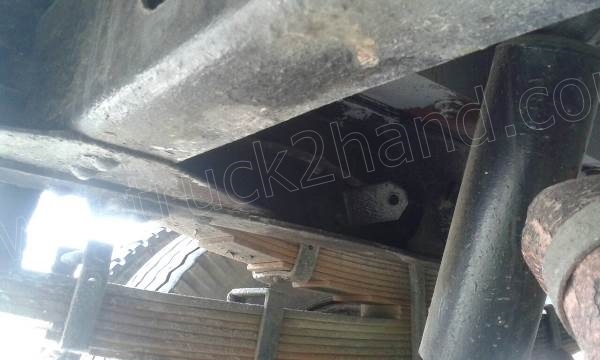 รถบรรทุก 6 ล้อติดเครน HINO รุ่น KM779