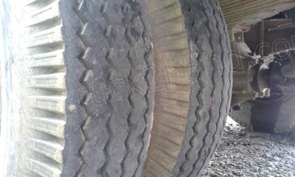 รถบรรทุก 6 ล้อติดเครน HINO รุ่น KM779