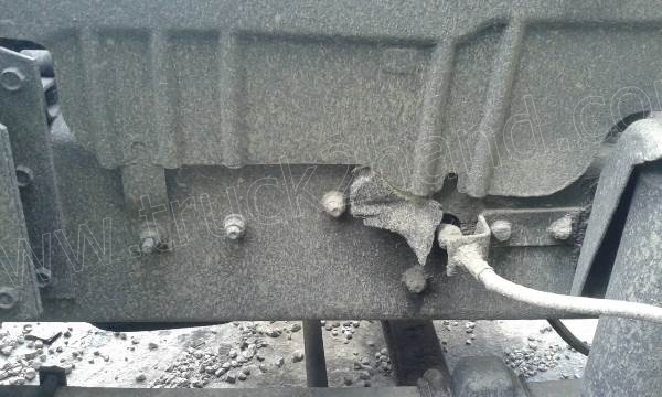 รถบรรทุก 6 ล้อติดเครน HINO รุ่น KM779