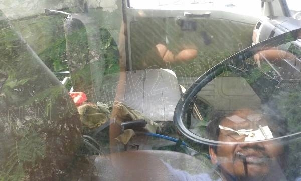 รถบรรทุก 6 ล้อติดเครน HINO รุ่น KM779