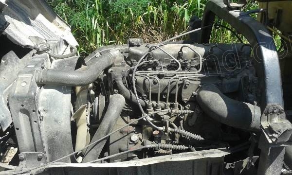 รถบรรทุก 6 ล้อติดเครน HINO รุ่น KM779