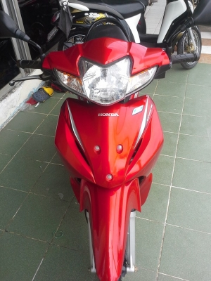 ขายถูกๆ Wave 110 i ใหม่ล่าสุด สีแดง ขาว รถอย่างสวย ระบบหัวฉีดประหยัดน้ำมัน ขายถูกๆ Wave 110 i ใหม่ล่าสุด สีแดง ขาว รถอย่างสวย ระบบหัวฉีดประหยัดน้ำมัน