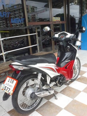 ขายถูกๆ Wave 110 i ใหม่ล่าสุด สีขาว แดง รถสวย ประหยัดน้ำมัน ขายถูกๆ Wave 110 i ใหม่ล่าสุด สีขาว แดง รถสวย ประหยัดน้ำมัน