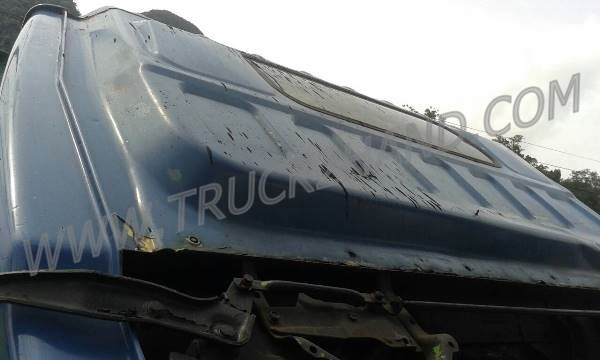 รถบรรทุก 6 ล้อ กระบะรั้ว ISUZU รุ่น NPR