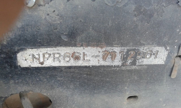 รถบรรทุก 6 ล้อ กระบะรั้ว ISUZU รุ่น NPR