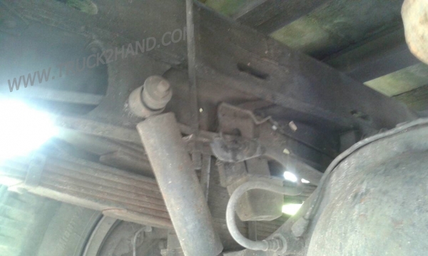 รถบรรทุก 6 ล้อ กระบะรั้ว ISUZU รุ่น NPR