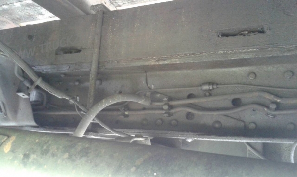 รถบรรทุก 6 ล้อ กระบะรั้ว ISUZU รุ่น NPR