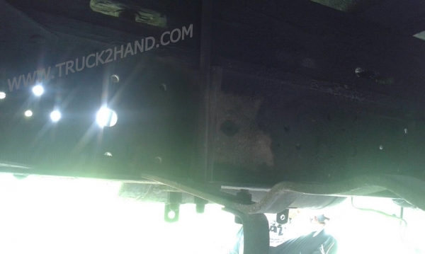 รถบรรทุก 6 ล้อ กระบะรั้ว ISUZU รุ่น NPR