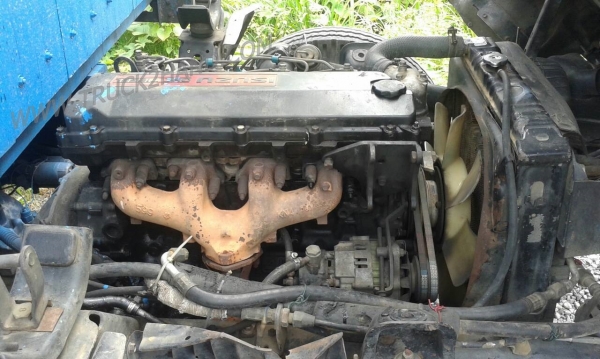 รถบรรทุก 6 ล้อ กระบะรั้ว ISUZU รุ่น NPR