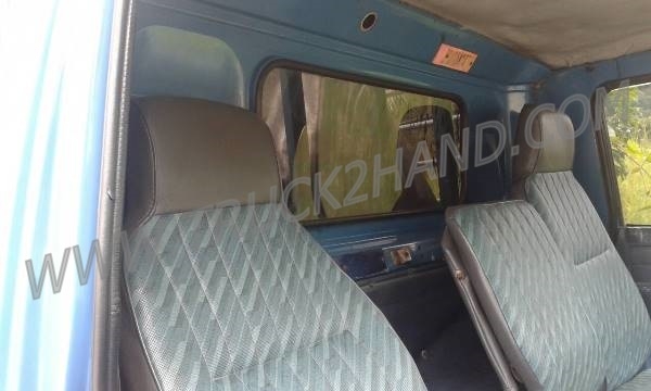 รถบรรทุก 6 ล้อ กระบะรั้ว ISUZU รุ่น NPR