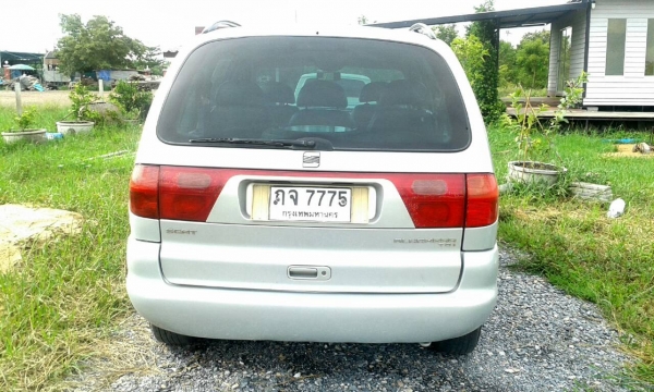 SEAT Alhambra 1.9 ดีเซล รถครอบครัว 7 ที่นั่ง ประหยัดไม่ง้อแก๊ซ พร้อมใช้ 135,000