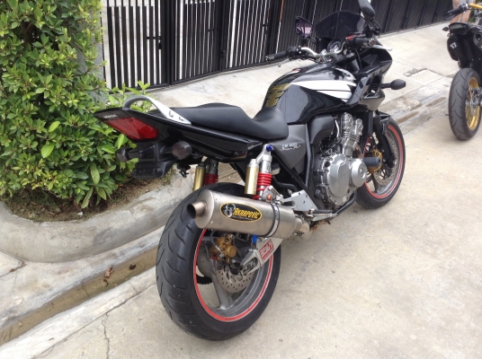 ธารนนทบุรี//ขาย honda cb400 tec4 bold'or ปี2009 ราคา139,000 บาท อินวอยท์+สรรพสารมิตร ธารนนทบุรี//ขาย honda cb400 tec4 bold'or ปี2009 ราคา139,000 บาท อินวอยท์+สรรพสารมิตร