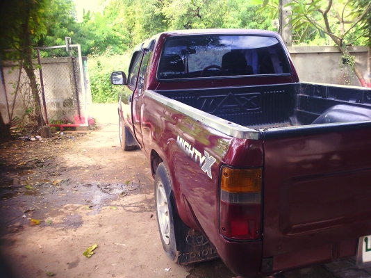 ขาย TOYOTA ไมตี้ Xแคป ปี38 ล้อแมก แมคลายเนอ แอร์เย็น ภายในสวย หน้าเดิม 97000บาท