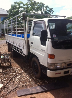 ขายหกล้อโตโยต้าBU30เครื่อง85แรงหัวใหม่แจ้งลงเล่มแล้ว พวงมาลัยพาวเวอร์ ยางดี หัวสวยบางภายในสวยไม่มีผุ เครื่องดี คัสซีสวย พร้อมใช้งาน ทะเบียนพร้อมโอน