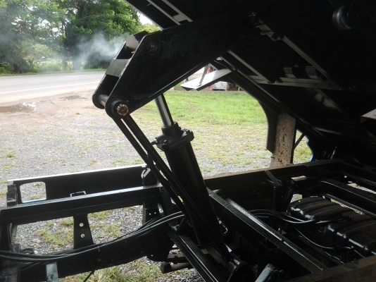 ขายรถดั้มเล็กไว้บรรทุกข้าวสภาพสวยเครื่องอีซูซุ64แรง