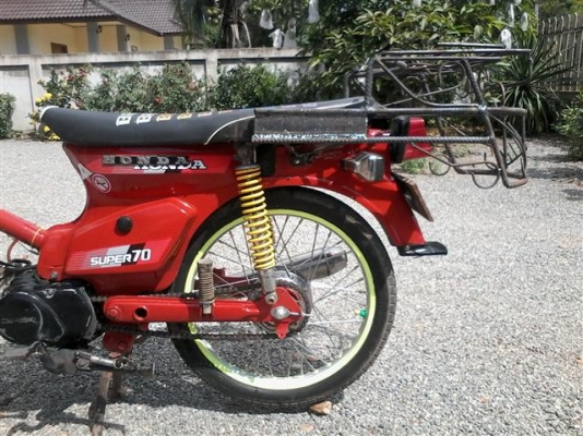 ฝากขาย Honda C700 เครื่อง Dipper 125 มีเล่มโครงให้เครื่องเอกสารอินวอยเครื่องดีจบๆ ขาย 12500 บาท