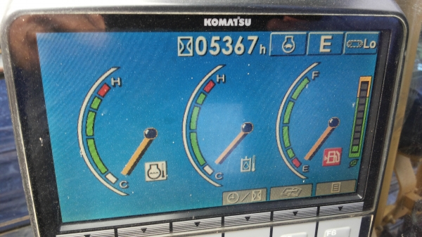 PC200-8  รถห้างป้ายแดง  ปี2011