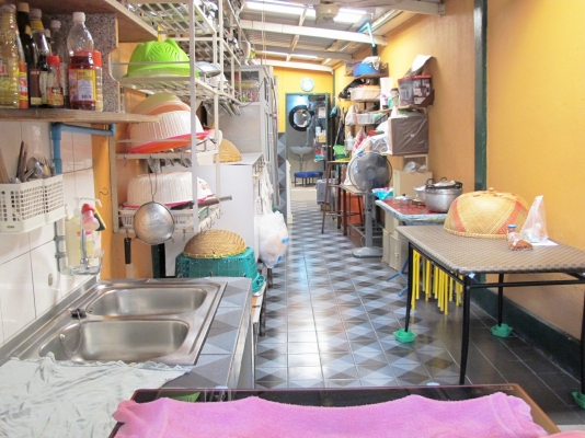 ขายตึก 1ห้องครึ่ง 4ชั้น ราคาถูก