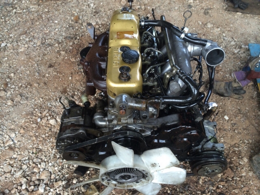 ขายเครื่อง ISUZU มังกรทอง 2500cc พร้อมเกียร์