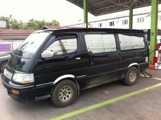 ขายรถตู้ TOYOTA HIACE ปี 92 ขายรถตู้ TOYOTA HIACE ปี 92