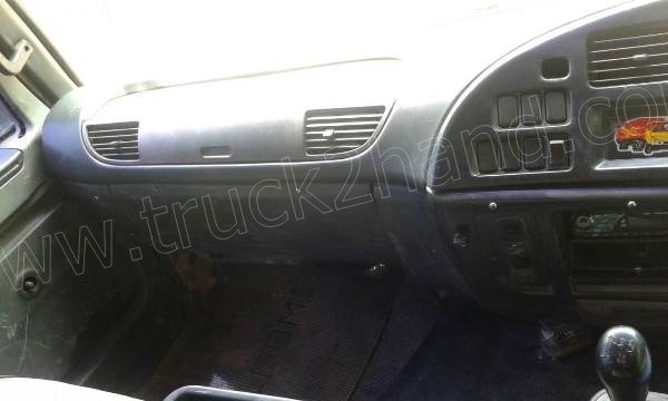 รถบรรทุก 6 ล้อดั้มพ์ ISUZU รุ่น FTR 195 แรง รถบรรทุก 6 ล้อดั้มพ์ ISUZU รุ่น FTR 195 แรง