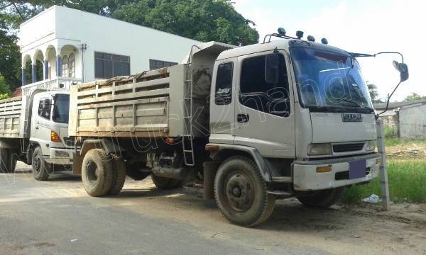 รถบรรทุก 6 ล้อดั้มพ์ ISUZU รุ่น FTR 195 แรง รถบรรทุก 6 ล้อดั้มพ์ ISUZU รุ่น FTR 195 แรง