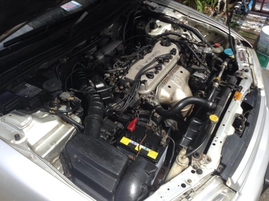 ขายครับ HONDA ACCORD EXI F22 V-TEC ปี94 ตัวTOP ไฟฟ้าทั้งคัน ใช้ได้หมด ปรับไฟฟ้าพับไฟฟ้า ครบๆ เครื่องเท็คแล้ว มีครูซคอลโทล ด้วย นิ่งๆ แน่นๆ ควันไม่มี เกียรดีเข้าครบเปลี่ยนปกติ จบๆ ตัวรถสีเงาสวย มีเก็บบ้าง ตามสภาพรถมือ 2 ภายในสวยไม่มีขาด แตก หัก แอร์ หนาวๆ