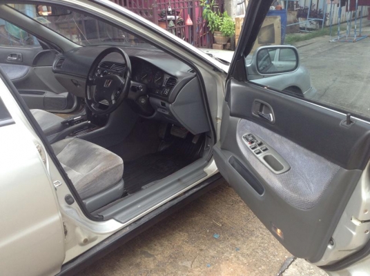 ขายครับ HONDA ACCORD EXI F22 V-TEC ปี94 ตัวTOP ไฟฟ้าทั้งคัน ใช้ได้หมด ปรับไฟฟ้าพับไฟฟ้า ครบๆ เครื่องเท็คแล้ว มีครูซคอลโทล ด้วย นิ่งๆ แน่นๆ ควันไม่มี เกียรดีเข้าครบเปลี่ยนปกติ จบๆ ตัวรถสีเงาสวย มีเก็บบ้าง ตามสภาพรถมือ 2 ภายในสวยไม่มีขาด แตก หัก แอร์ หนาวๆ