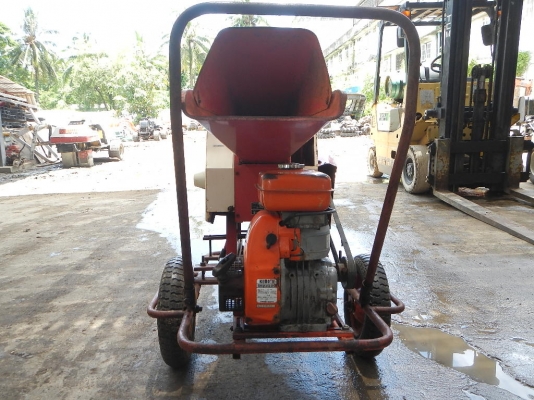 ขายเครื่องย่อยกิ่งไม้ KUBOTA CUTTER พร้อมใช้งาน ขายเครื่องย่อยกิ่งไม้ KUBOTA CUTTER พร้อมใช้งาน