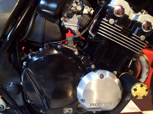 T&amp;T BIKE RAMA2ขาย HONDA CB400 V-TEC1 ปี2000 เทคเปิด ทุกเกียร์ ขี่สนุกๆ ท่อสูตร ระบบไฟสมบูรณ์ราคาพิเศษด่วน 79500