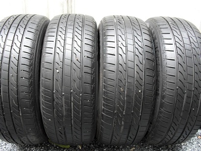 ขายยาง MICHELIN PRIMACY LC ปี1313(1ชุด) 215-60-16 ราคา 4,200