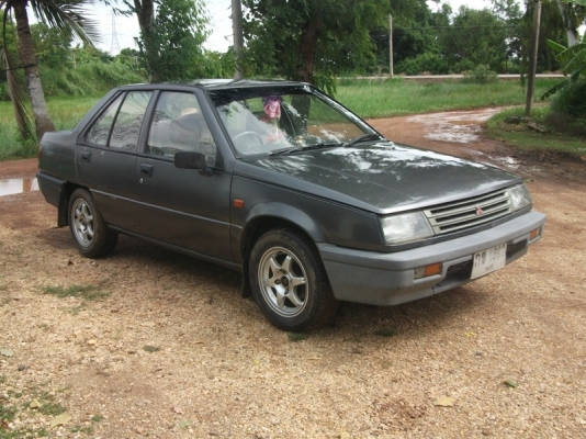 ขายรถเก๋ง มิตซูแช่ม เอกสารพร้อมโอนทะเบียนไม่ขาด ราคา 24000 บาท