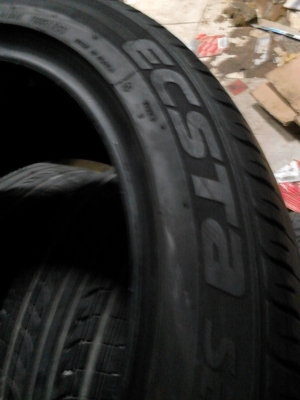 215/45R17 KUMHO ECSTA SEVEN ปี 2011 ชุด 4 เส้น TEL.081-427-3941 215/45R17 KUMHO ECSTA SEVEN ปี 2011 ชุด 4 เส้น TEL.081-427-3941